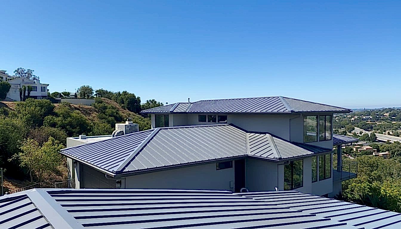 Flat Roof Systems on West Hills Properties — West Hills — Roof Repair & Construction Inc. Flat Roof Systems on West Hills Properties — West Hills — Roof Repair & Construction Inc.