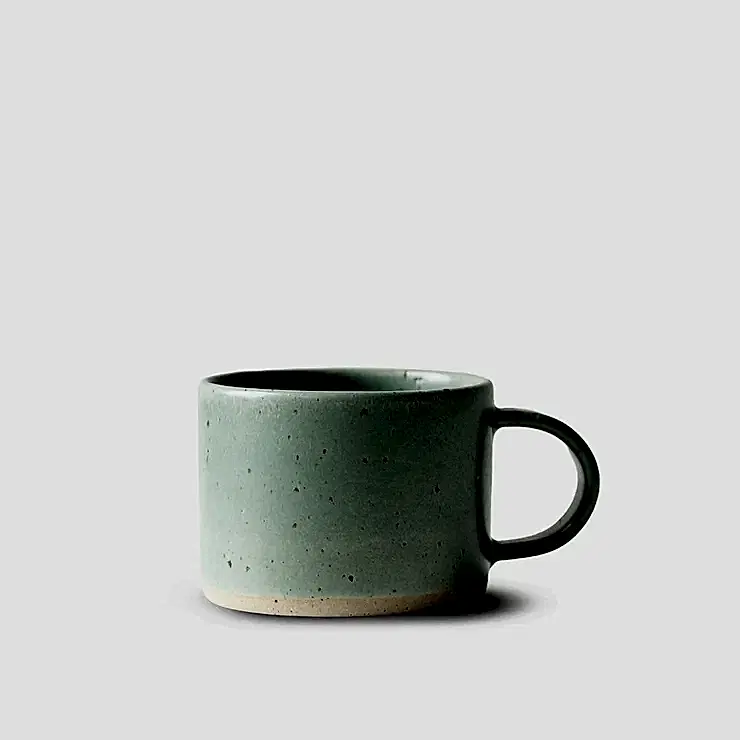 Dor & Tan - Short Mug (Celadon & Speckled)