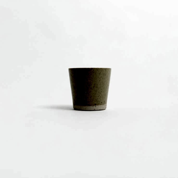 Dor & Tan - Beaker (speckle spelt)